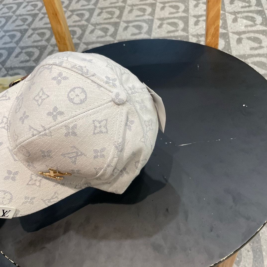 Louis Vuitton Caps